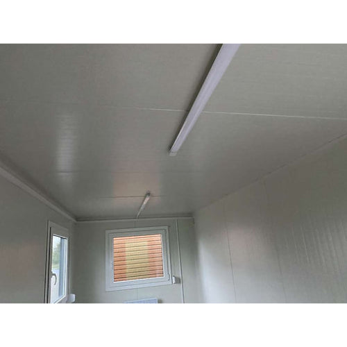 Kontener biurowy z żaluzjami 6 x 2,4 m